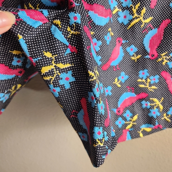 Shire-Tex Davenshire VTG Womens |11/12-Modern Size S| Bird/Flower Shorts - Picture 4 of 8